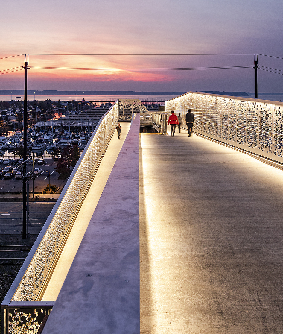 Grand Avenue Park Pedestrian Bridge